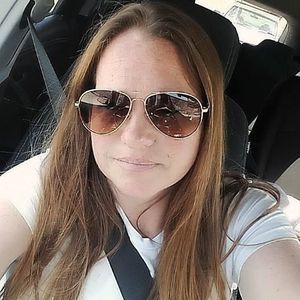 Meet your Posher, Deirdra